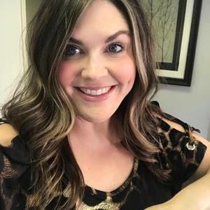 Meet your Posher, Holly